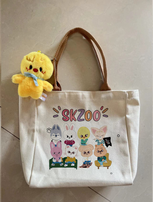 Skzoo Student Lunch Carrier Handbag (No Doll)