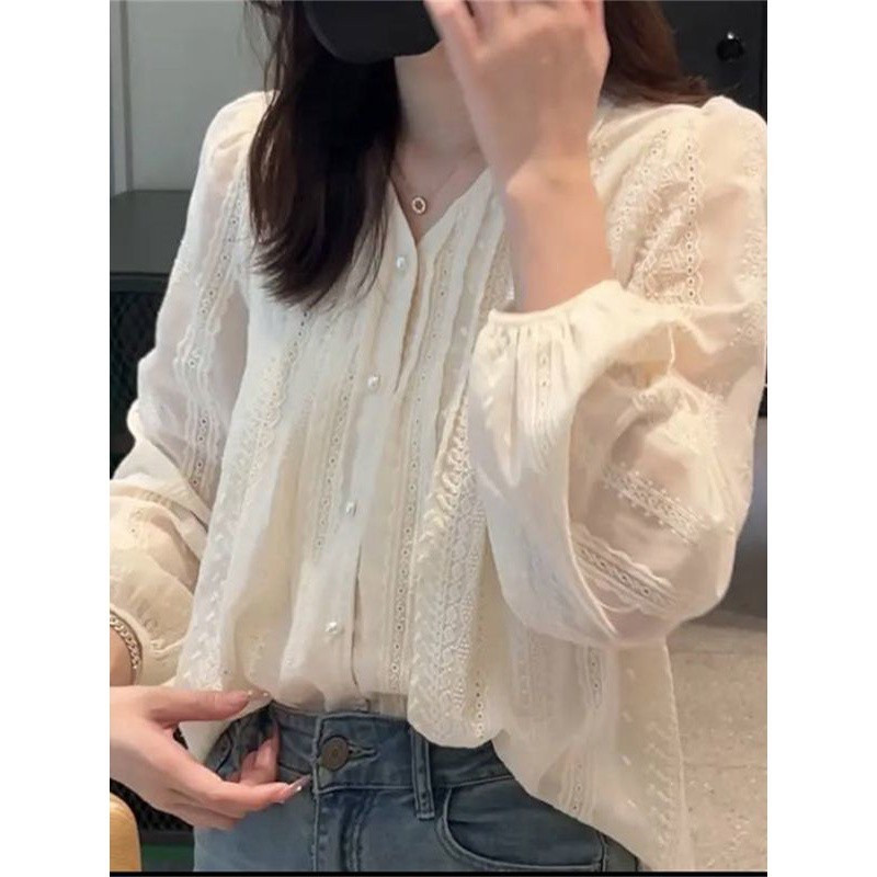 V-Neck Long Puff Sleeve Lace Embroidery Shirt