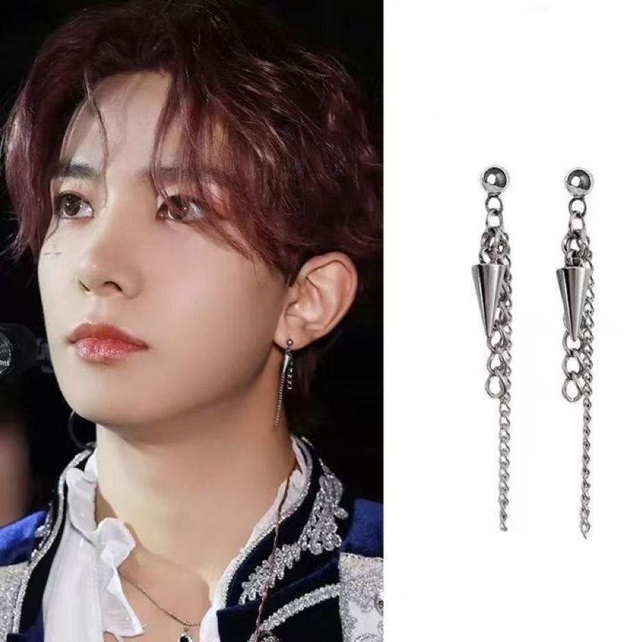 ENHYPEN- Lee Heeseung Rivet Earring Stud