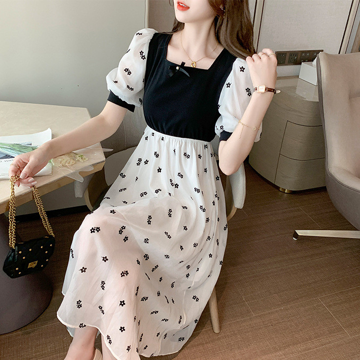 Korean Style Puff Sleeve Black-White Floral Dress