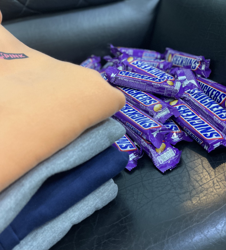 K-POP Fashionable Winter Zipper Hoodie/Jacket with Free Snickers (1 Random BTS Snickers)