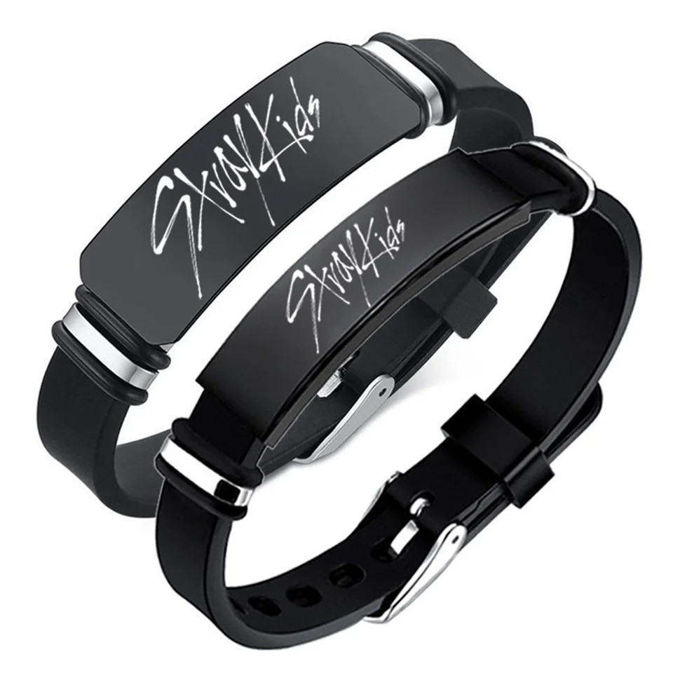 SRAYKIDS Charm Metal Bracelet