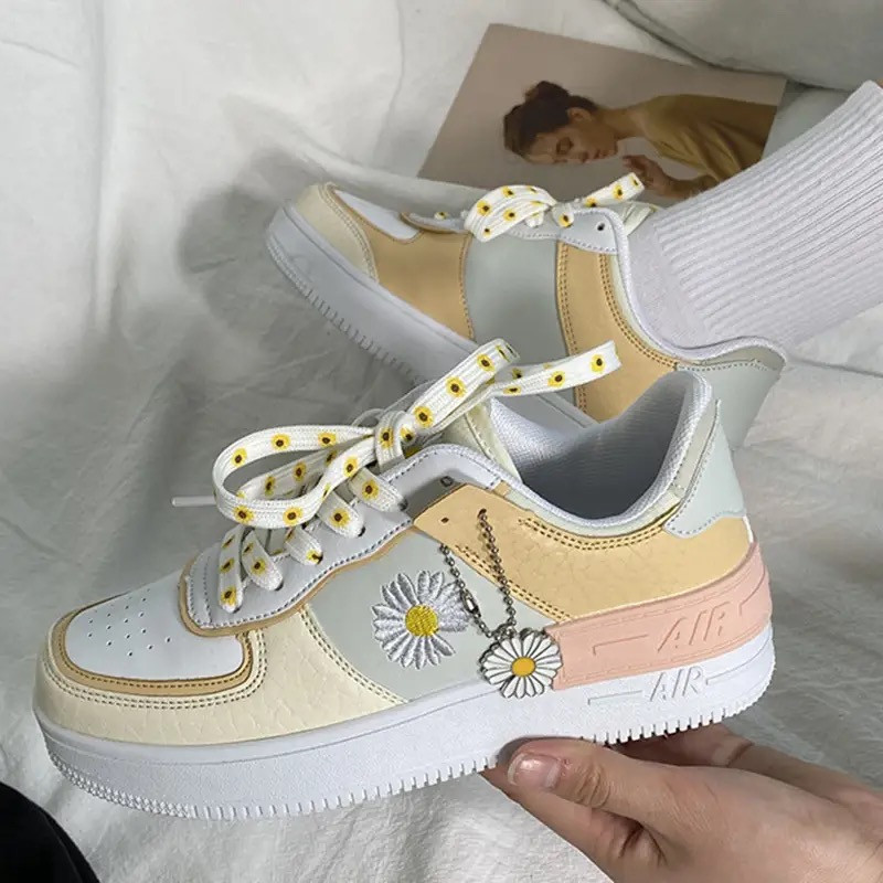 Korean Style Daisy Flat Anti-Slip Casual Shoes